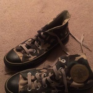 Camouflage Converse!!!!